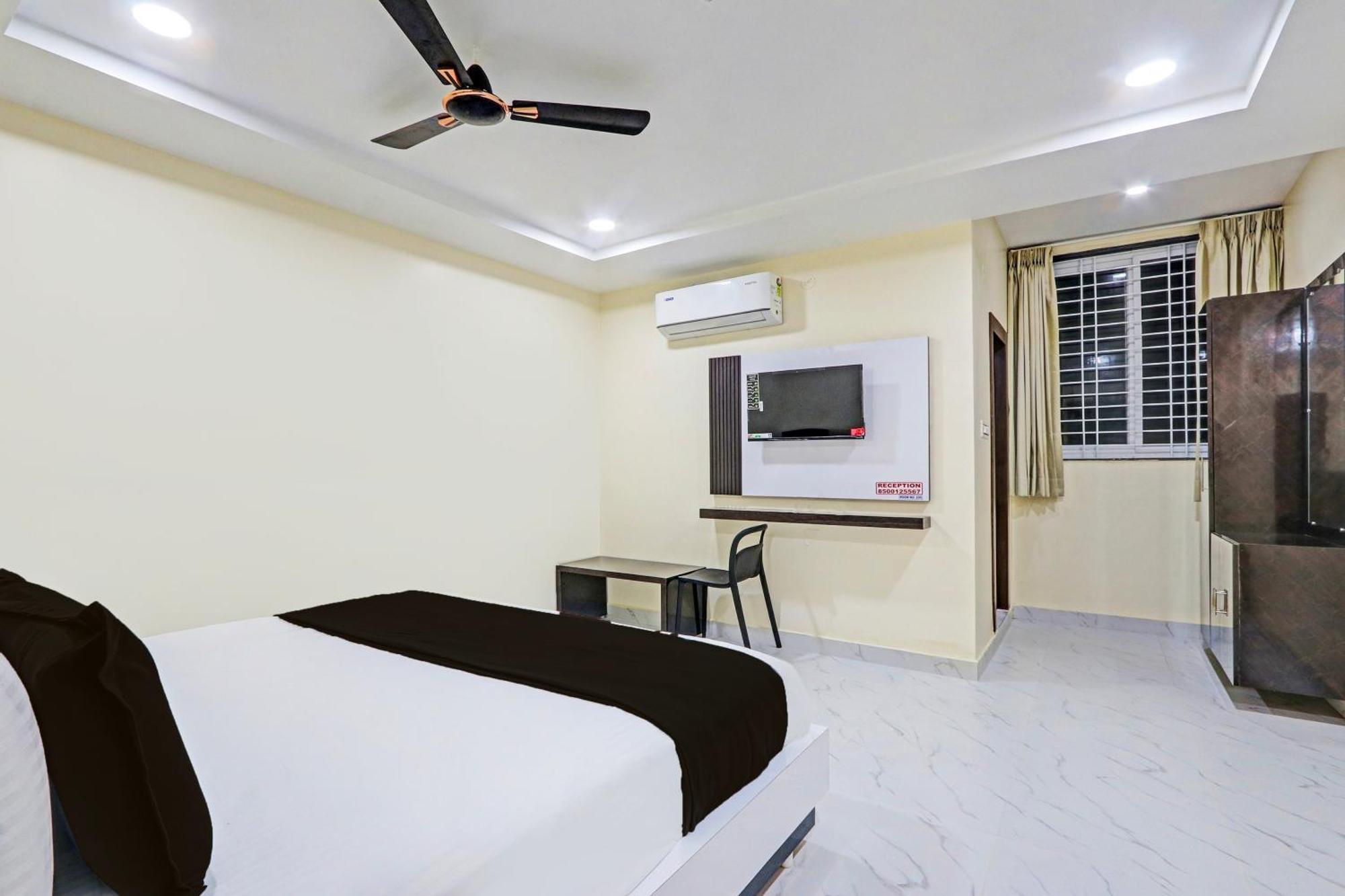 Super Hotel O Sri Vishnu Residency Kottapalli Exterior photo