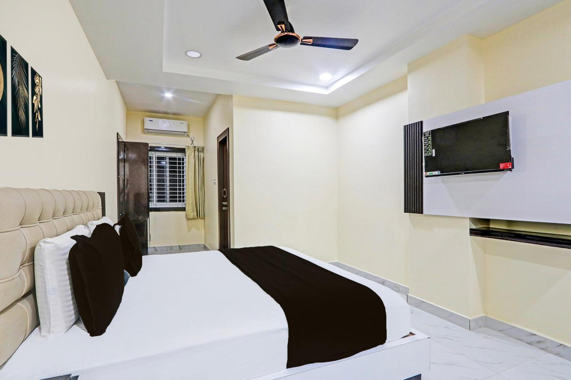 Super Hotel O Sri Vishnu Residency Kottapalli Exterior photo